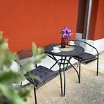Ivni Novigrad Istria