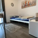 Ivni דירה