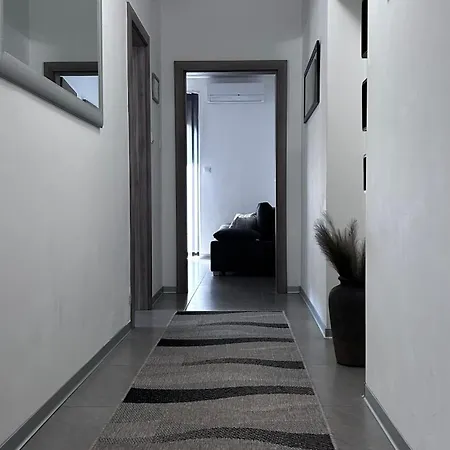 Ivni Apartman