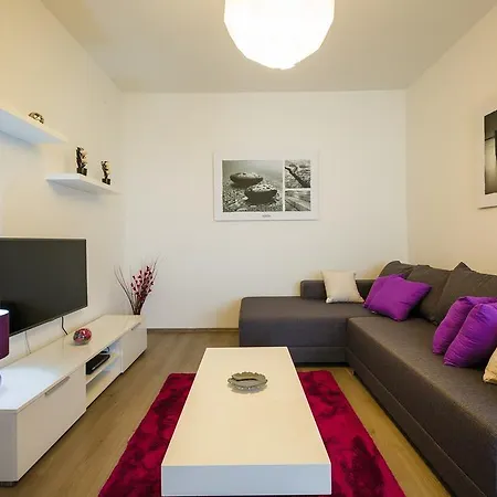 Ivni * Novigrad Istria