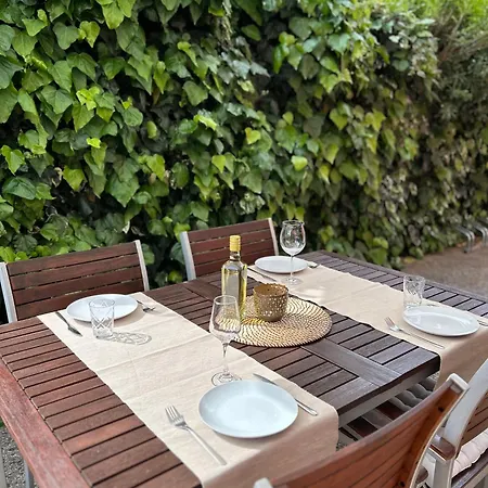 Ivni Apartment